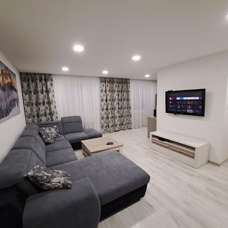 Maria Appartement Poprad Buitenkant foto