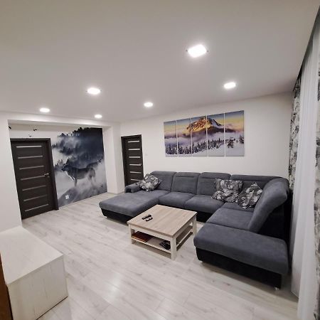Maria Appartement Poprad Buitenkant foto
