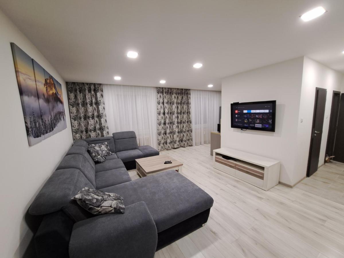Maria Appartement Poprad Buitenkant foto