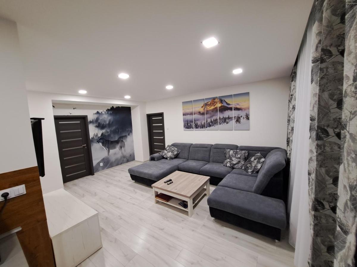 Maria Appartement Poprad Buitenkant foto